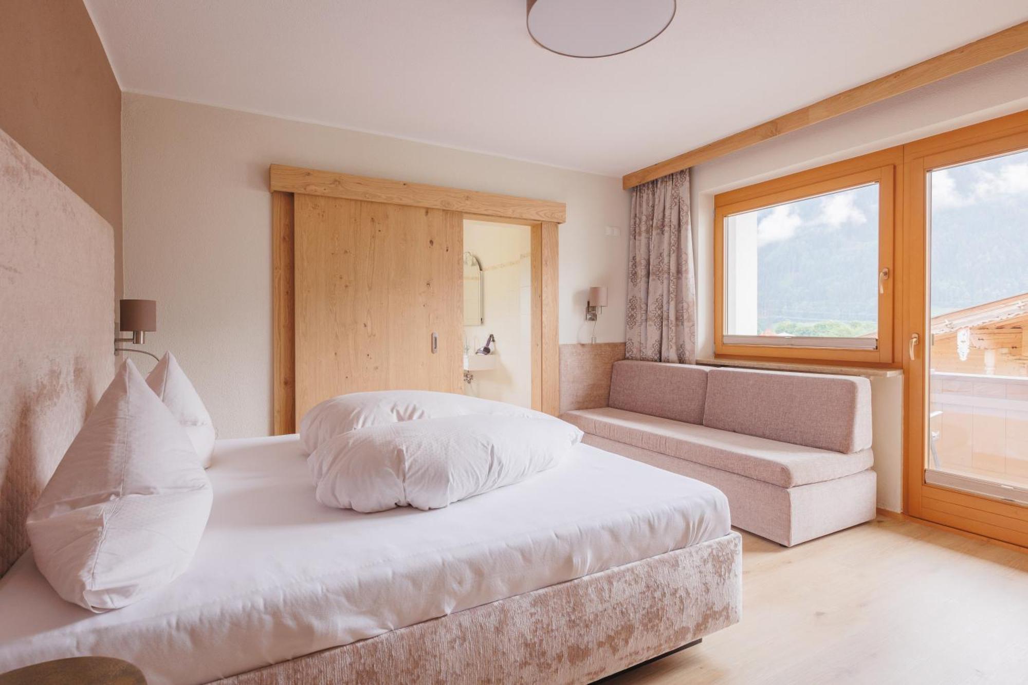 Hin&Weg Das Aparthotel Рид им Цилертал Екстериор снимка