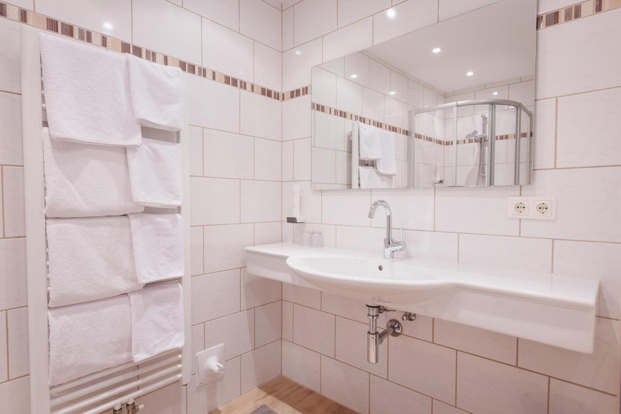 Hin&Weg Das Aparthotel Рид им Цилертал Екстериор снимка
