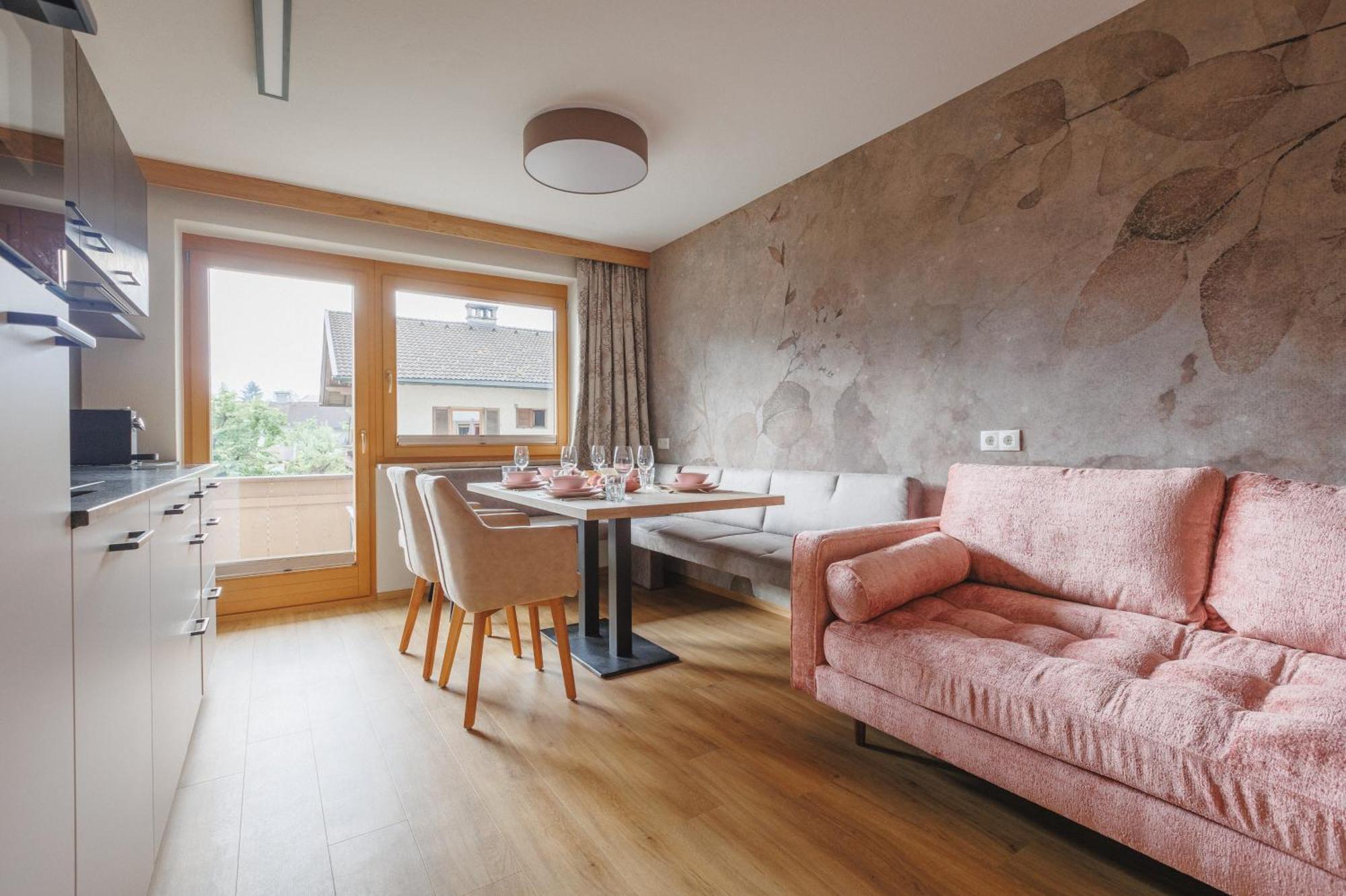 Hin&Weg Das Aparthotel Рид им Цилертал Екстериор снимка